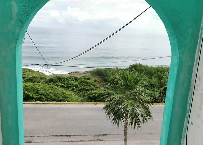 Isla Mujeres Departamento, Hasta Para 6 Personas.