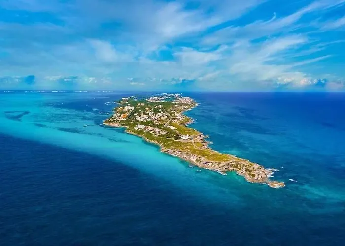Isla Mujeres Departamento, Hasta Para 6 Personas.